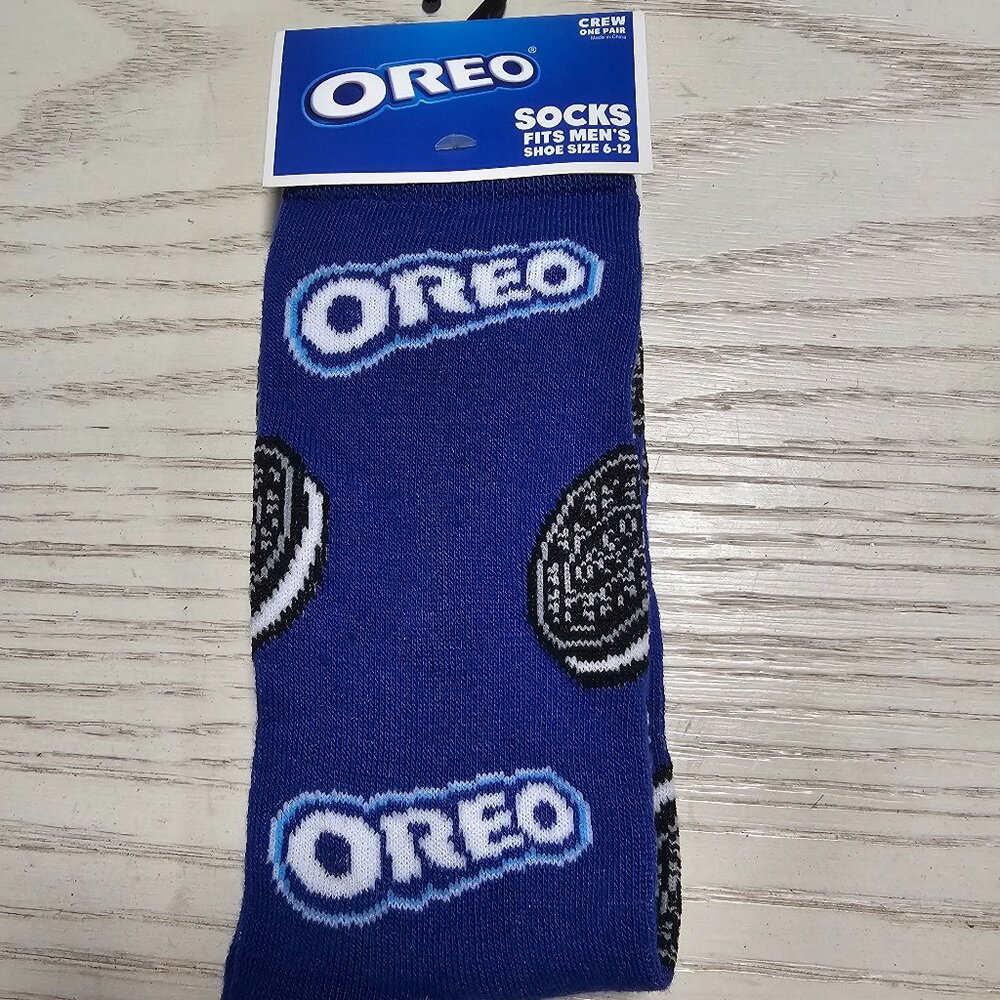 NEW OREO Cookies Novelty Crew Socks Men's Shoe Size 6-12 NWT